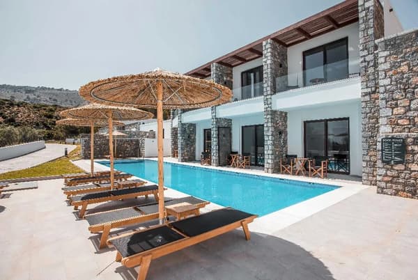 Terra Pietra Luxury Villas & Suites-1