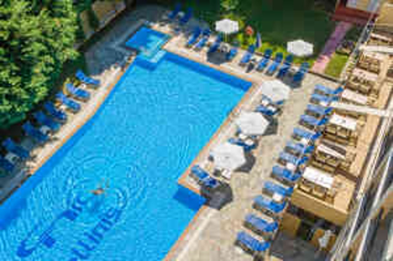 Hellinis Hotel