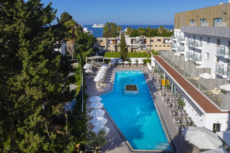 Anemi Hotel & Appartementen