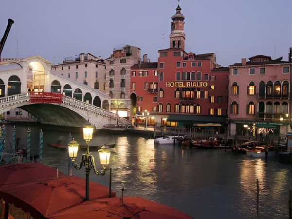 Rialto Hotel-1