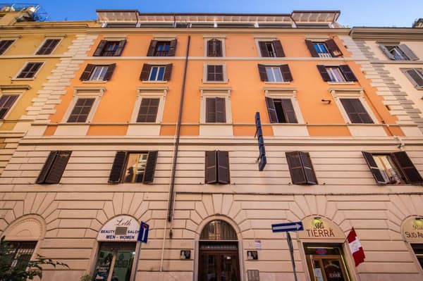 Hotel Domus Mea-1