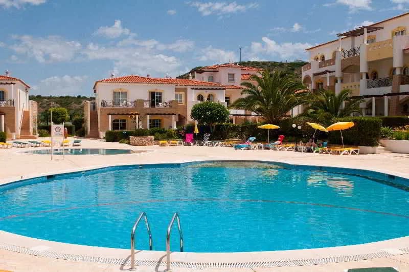 Luz Bay Hotel