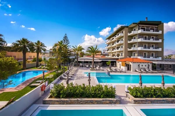 Petousis Hotel & Suites-1