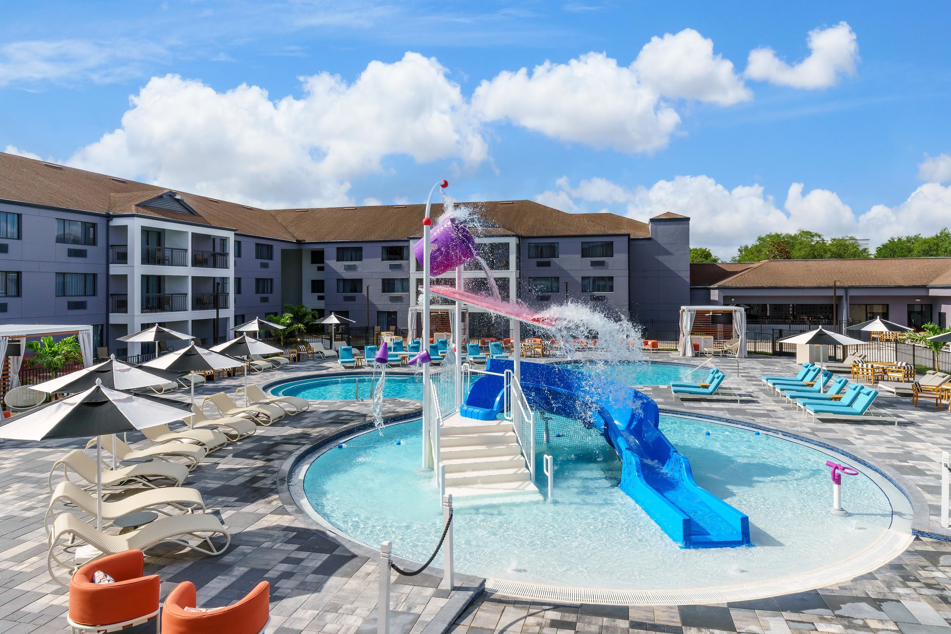 Courtyard by Marriott Lake Buena Vista
