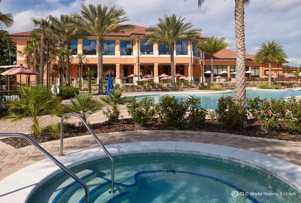 Regal Oaks Resort-1