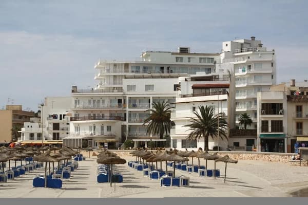 Hotel Club S Illot-1