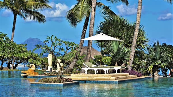 La Pirogue Resort & Spa-1