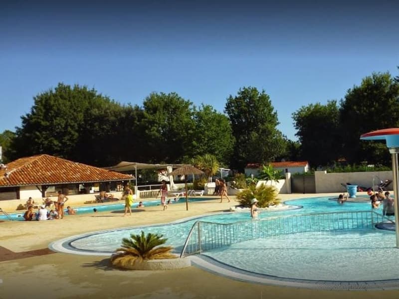 Camping les Bruyères