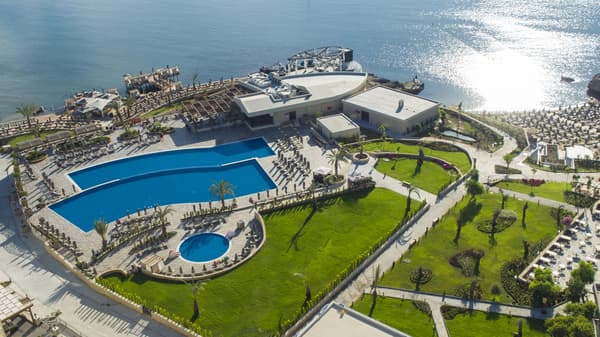Lord's Palace Hotel And Spa-1