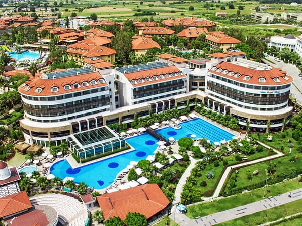 Alba Royal Hotel-1