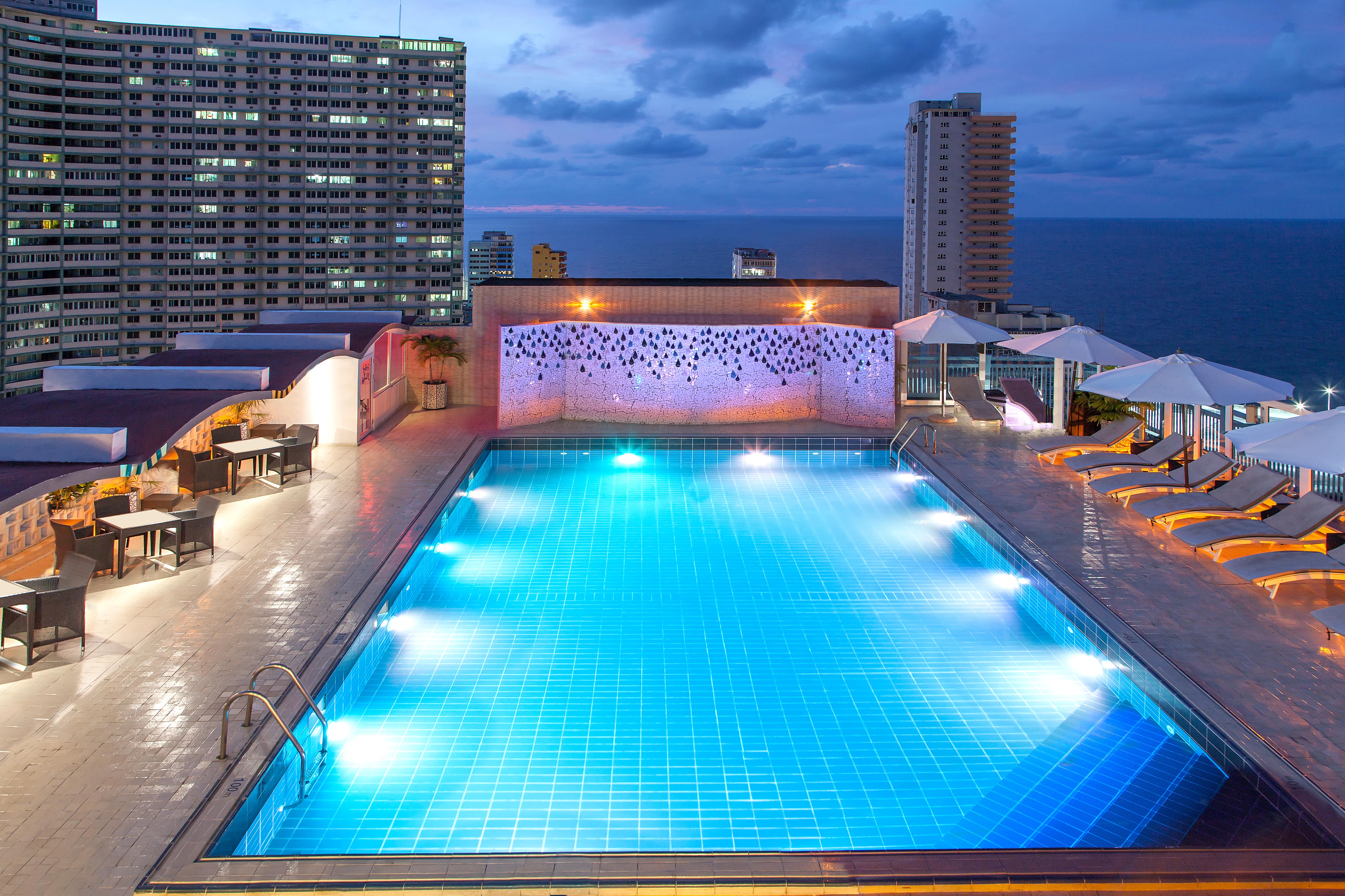 NH Capri Hotel