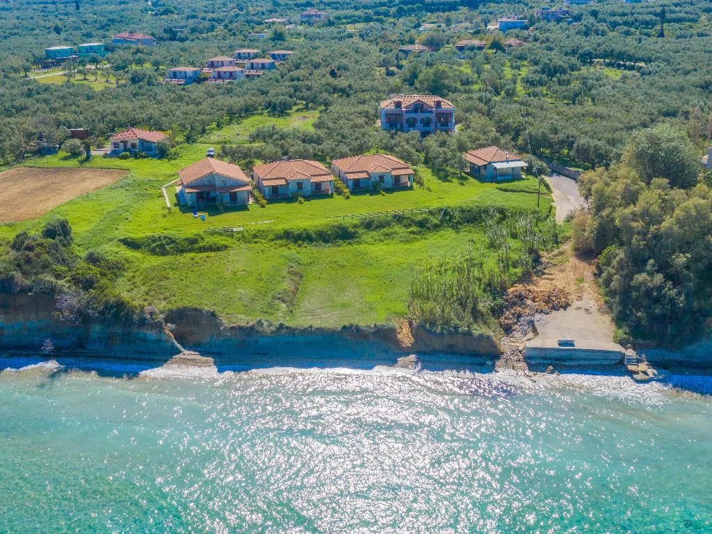 Kavos Psarou Studios & Appartementen