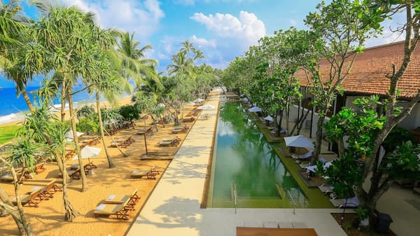 Pandanus Beach Resort & Spa-1