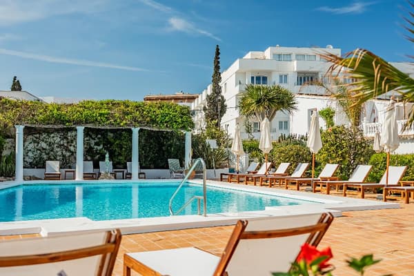 The Sea Club-1