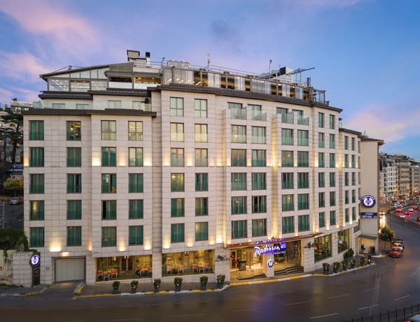 Radisson Blu Istanbul Pera-1