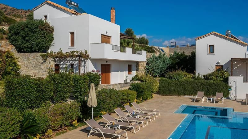 Lenikos Resort