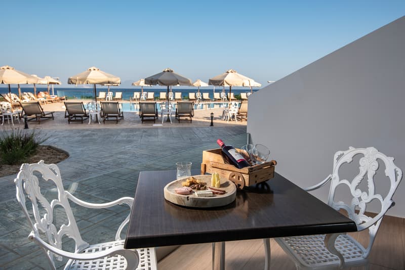 Royal Bay Suites