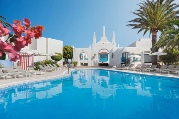 Alua Suites Fuerteventura-1