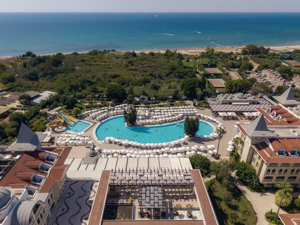 Side Star Resort-1