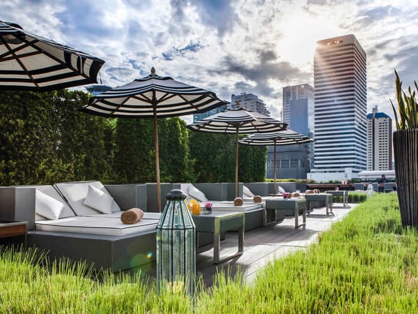 Movenpick Hotel Sukhumvit 15 Bangkok-1