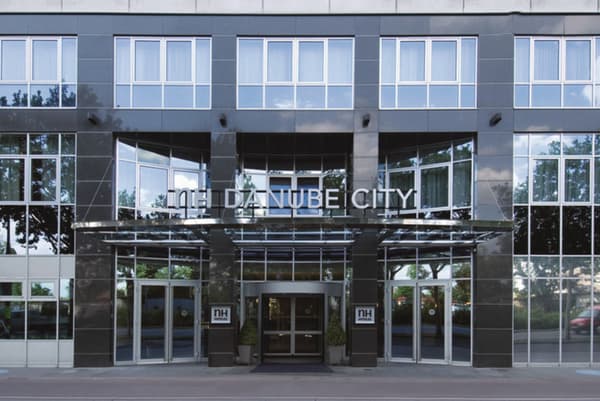 NH Danube City-1