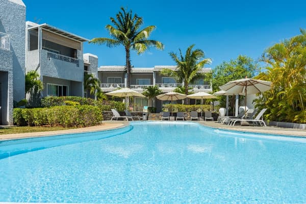 Voile Bleue Boutique Hotel-1