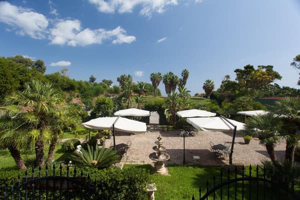 Hotel Villa D'Amato-1