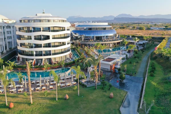 Liu Resorts-1