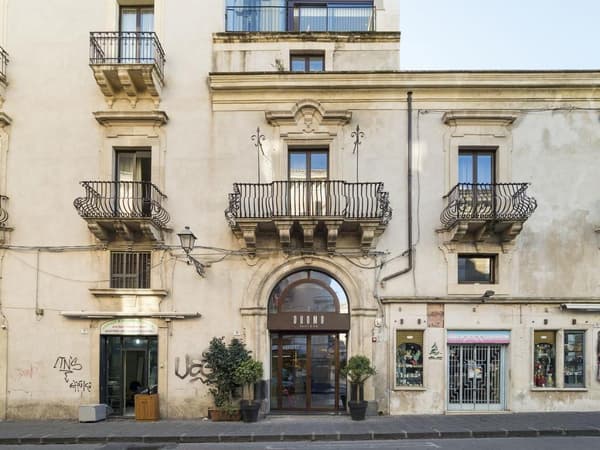 Duomo Suites & Spa-1