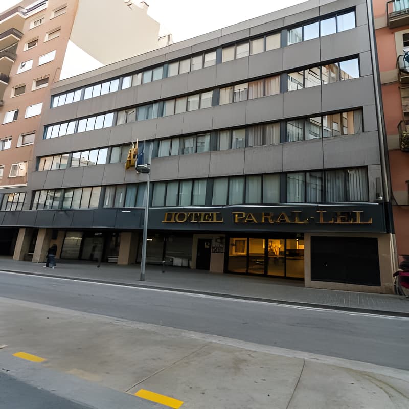 Paral·lel Hotel