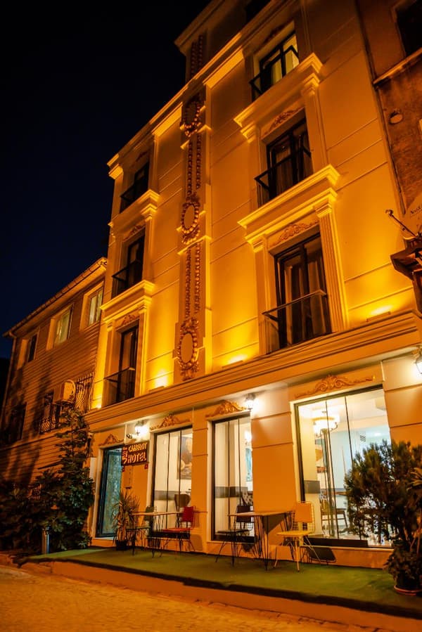 The Camelot Hotel-1