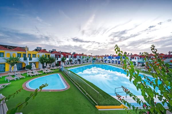 Vistaflor Bungalows-1