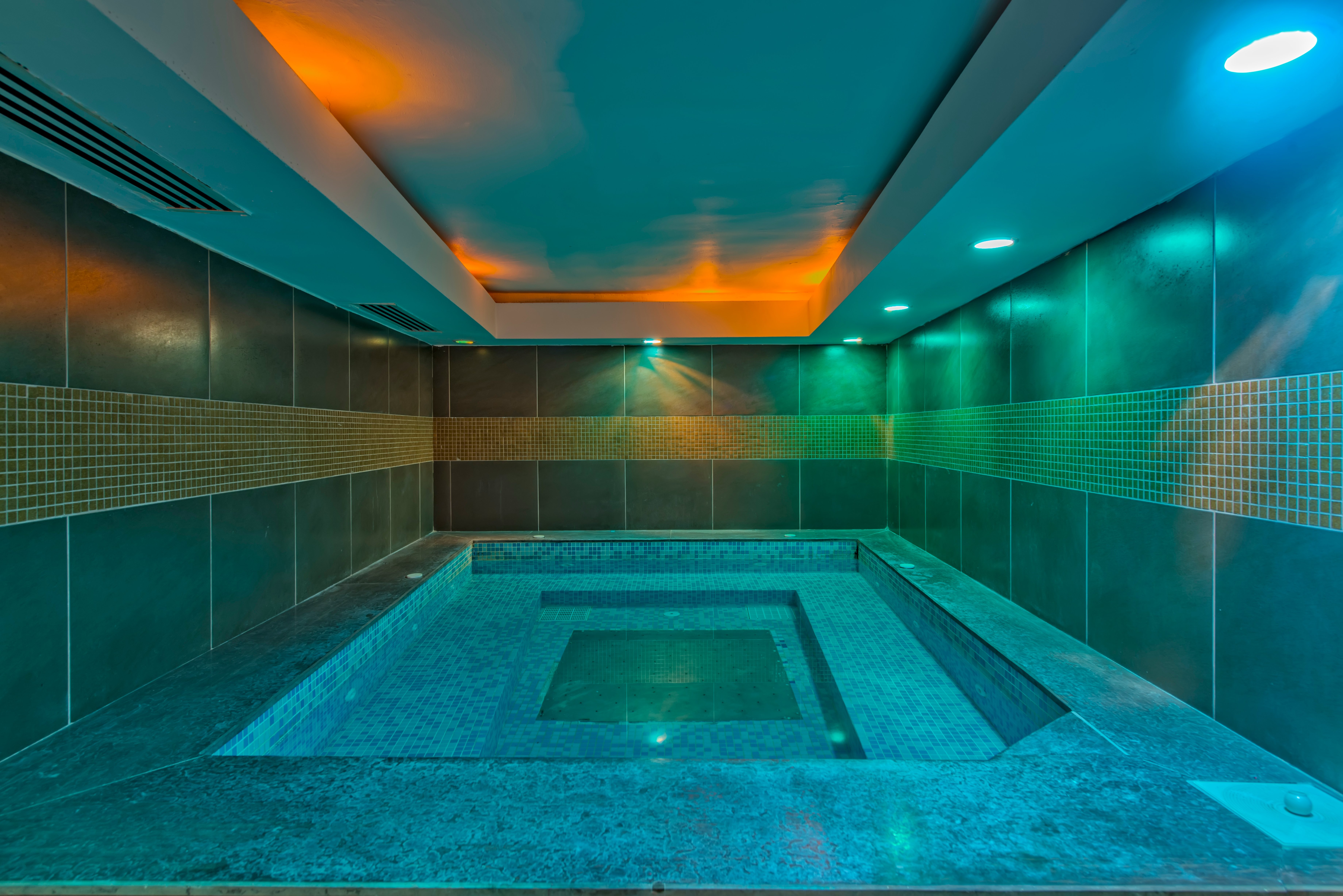 Hotel Bendis Beach
