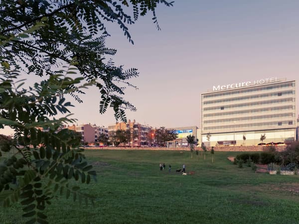 Mercure Lisboa Almada-1