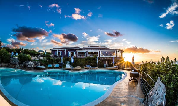 Bajaloglia Resort-1