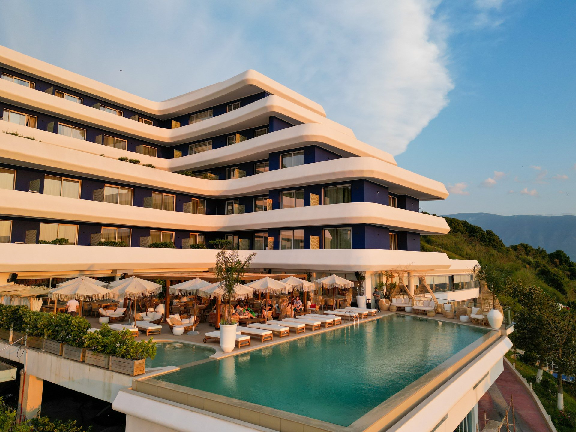Regina Blue Hotel