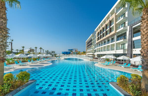 Diamond De Luxe Hotel & Spa-1