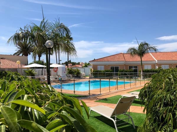 Los Leones Bungalows-1