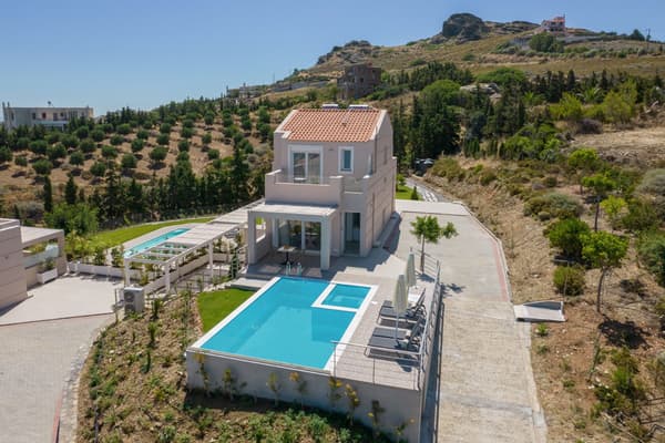 Blue Hills Villas-1