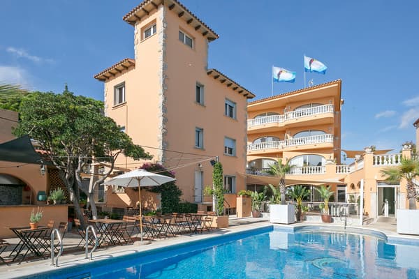 Van der Valk Hotel Barcarola-1