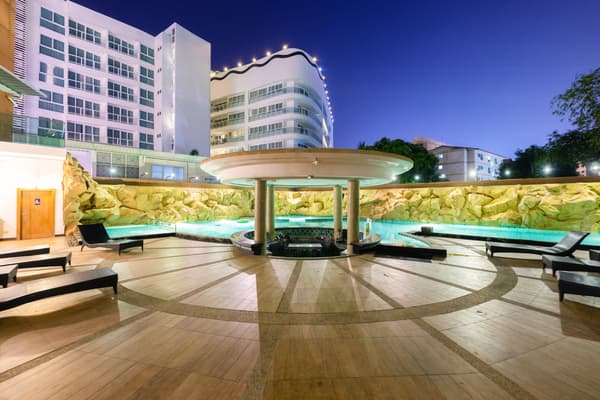 Centara Nova Hotel Pattaya-1