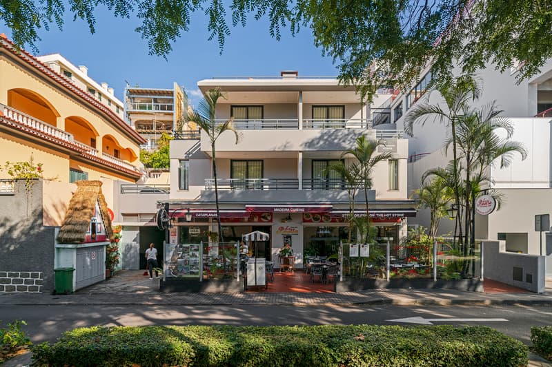 Apartamentos Vitoria by Petit Hotels
