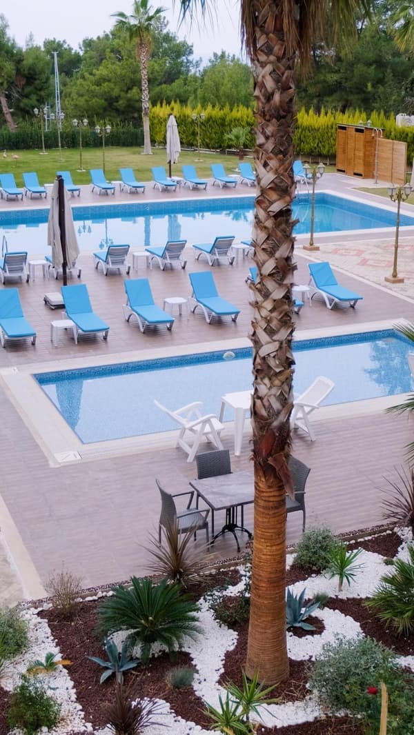 Si Hotel & Spa-1