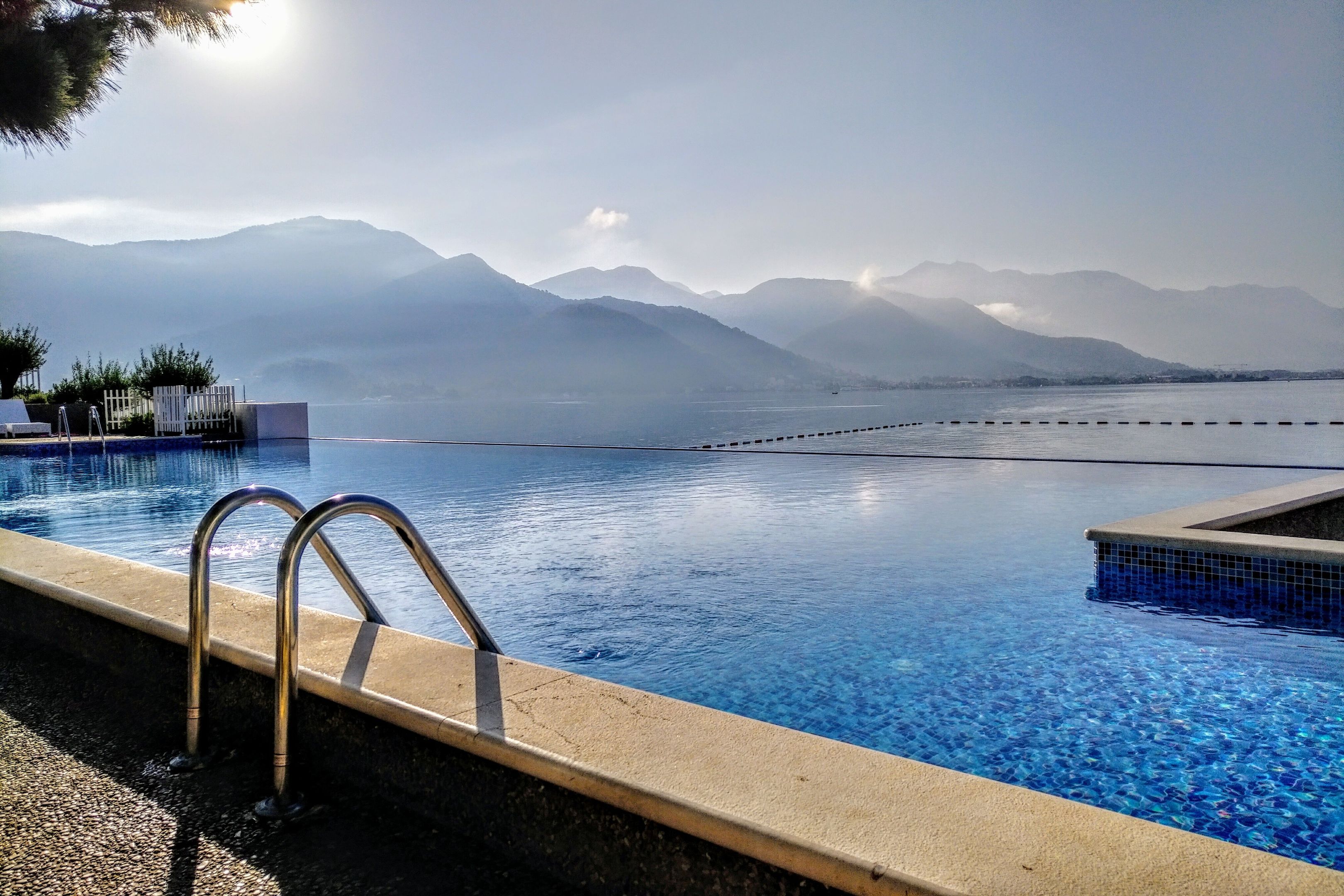 Carine Hotel Delfin