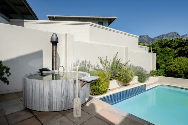 Camps Bay Retreat-1