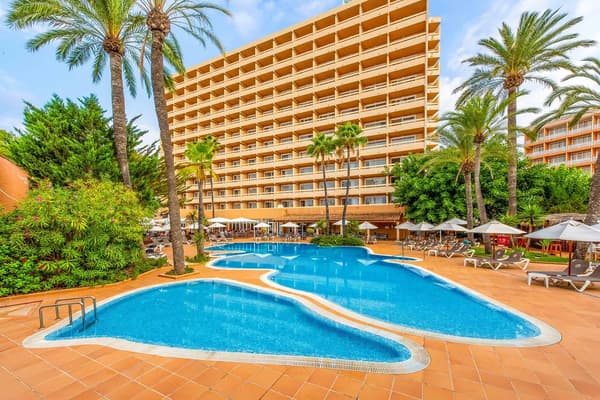 Valentin Reina Paguera Hotel-1