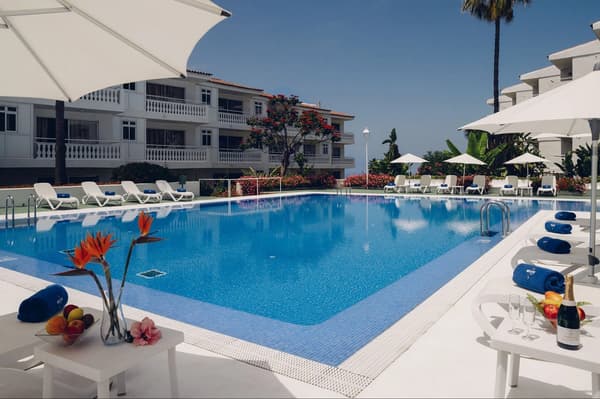 Route Active Hotel -1