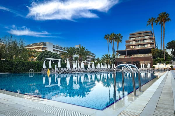 Thalia Unique Beach Resort Hotel-1