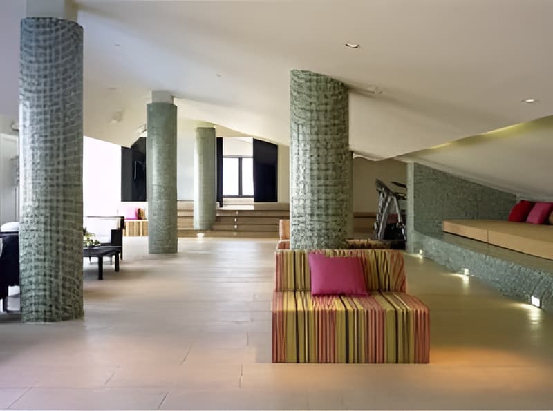 Hotel 525