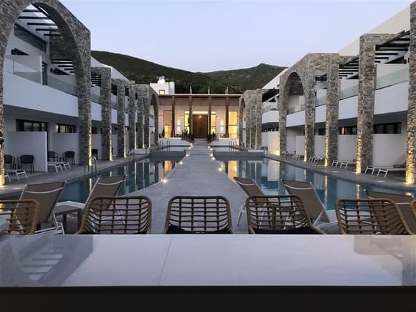 Cavo Suites-1